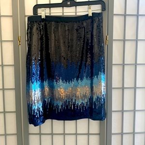 Gorgeous sequined skirt. Per Se US size 4 UK size 6. Never worn. Brand new.